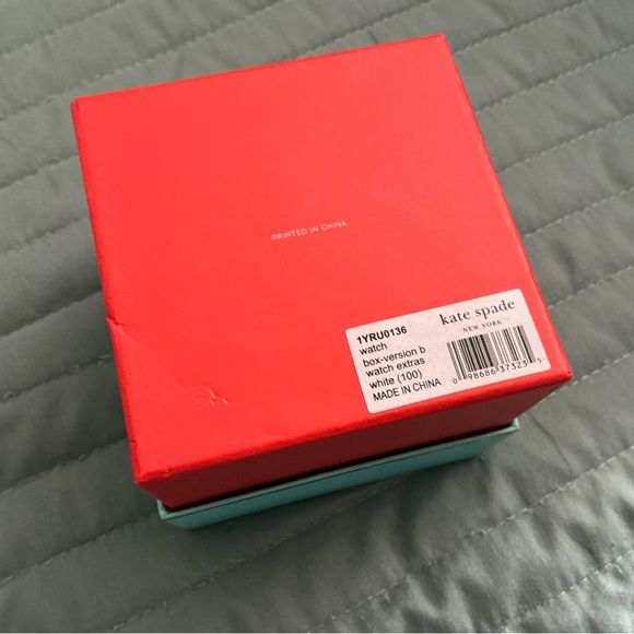 Kate Spade New York Picnic Floral Delacorte Enamel Bangle Watch NIB - Picture 10 of 12